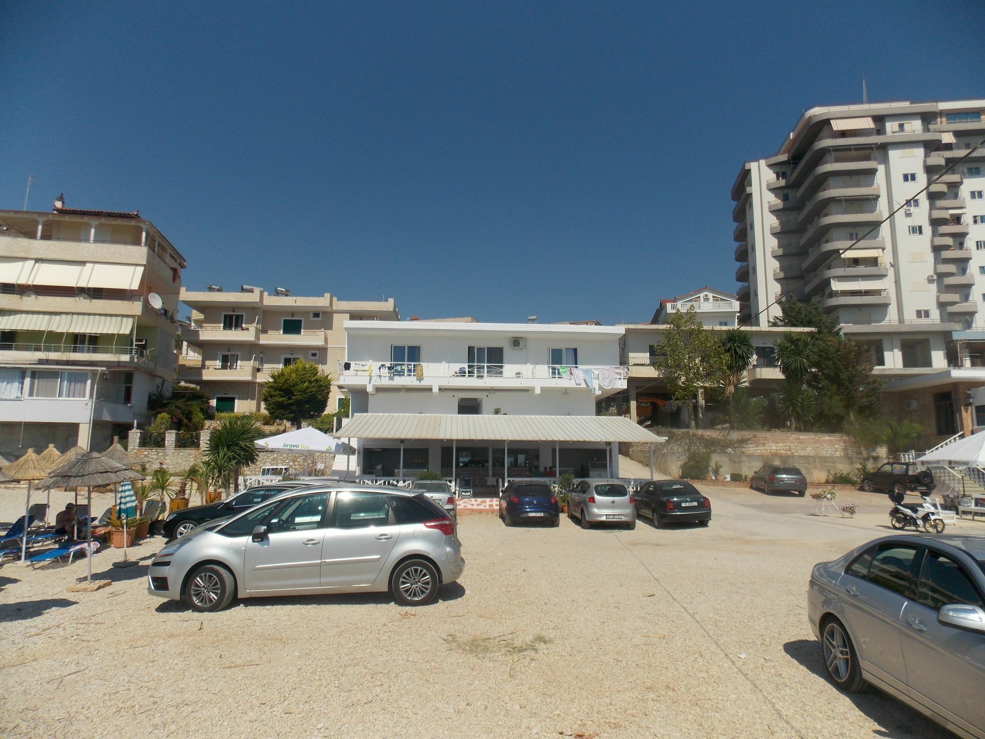 Santa Paola Apartments Sarande Exterior photo
